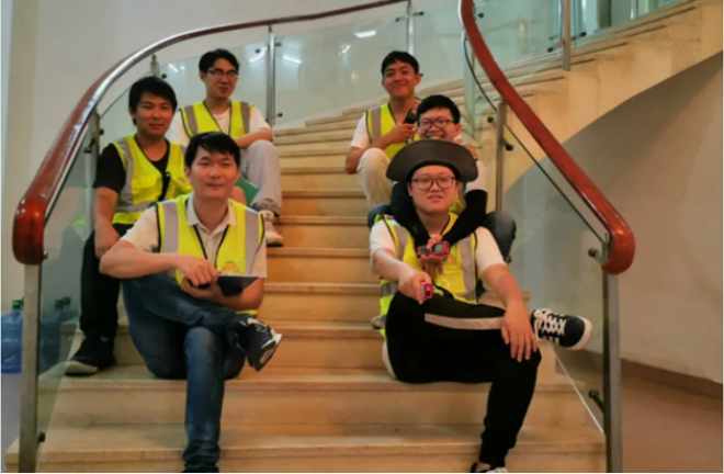 人生就是博官网拾年征文丨优良奖《我和我的人生就是博官网项目组》