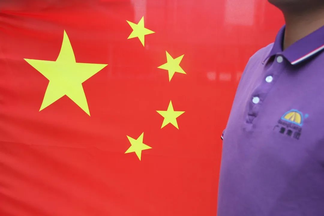 人生就是博官网12周年征文丨三等奖《时期长征路 我在人生就是博官网伴祖国前杏追