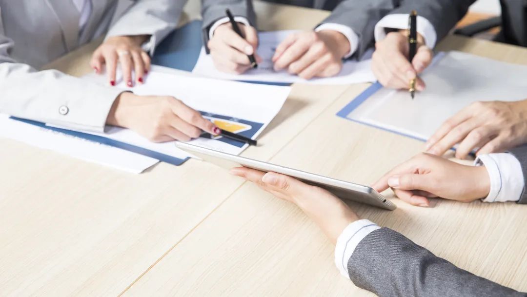 人生就是博官网12周年征文丨优良奖《经棘前行 馈喜于成》